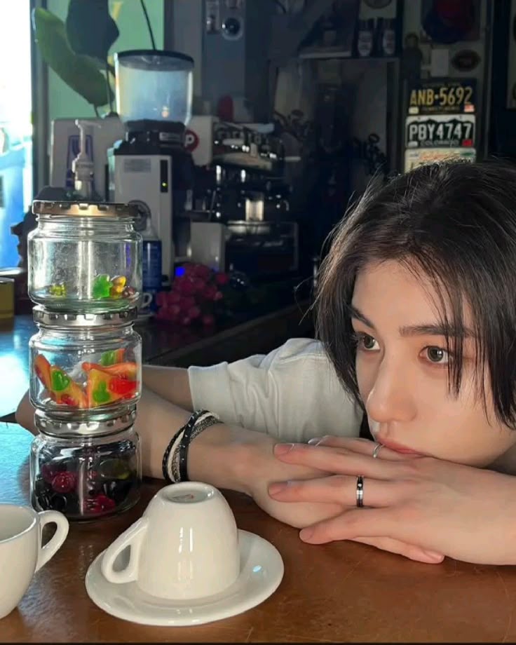 earth, wind and pia tweet media