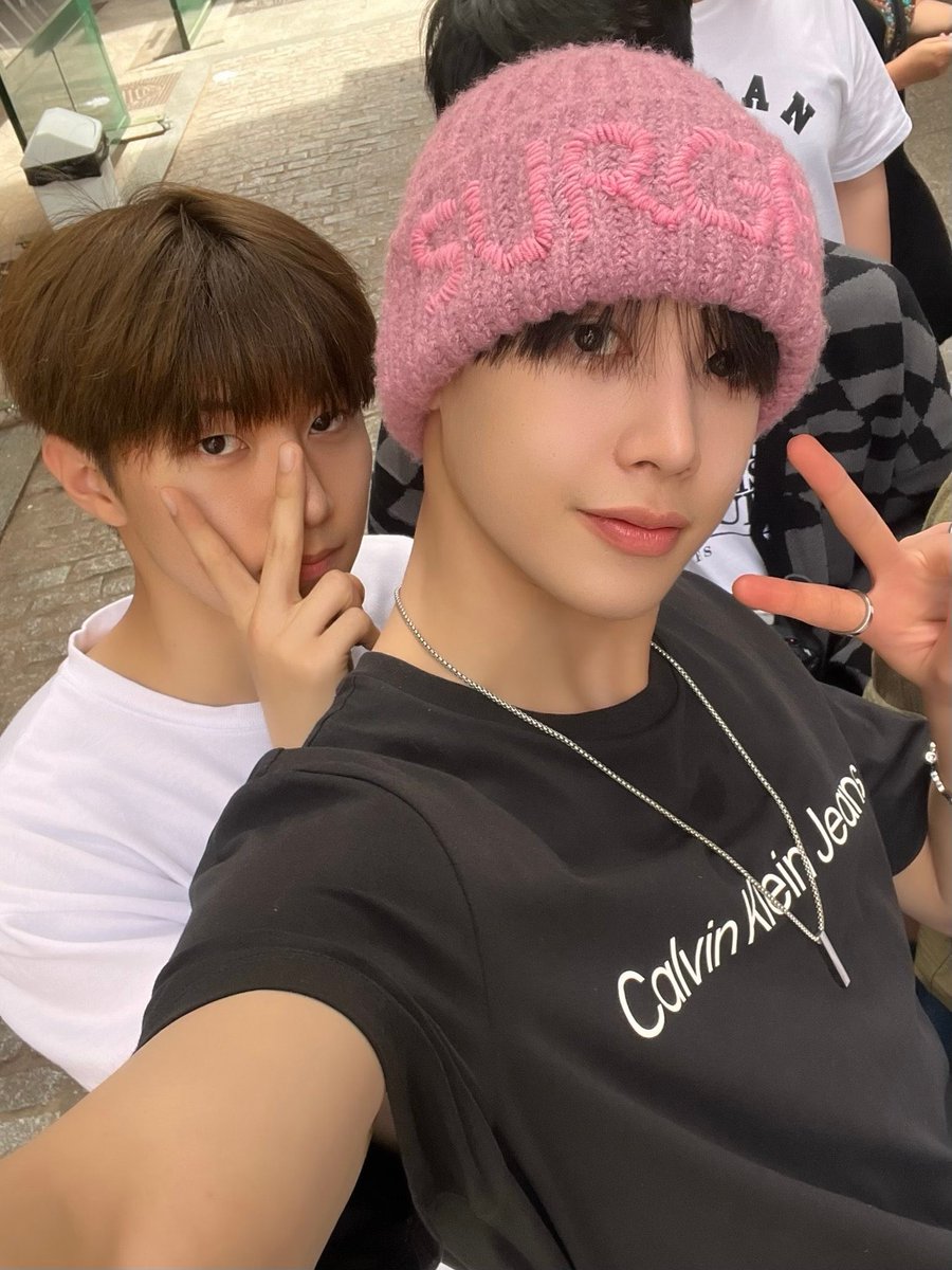 nmewnocafno's tweet photo. 🫂🔆 https://t.co/c1xpT5pyse