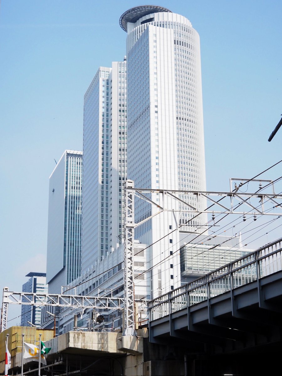 石像の画家Jun tweet media