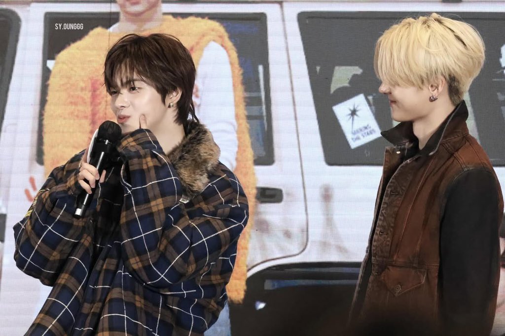 🥀: “why you suddenly going to australia?”

sangwon really thought he and leo would stay together forever, even if it wasn’t as idols. he believed they could do something else together maybe just live as normal people and work at a café?

he truly thought that no matter what,