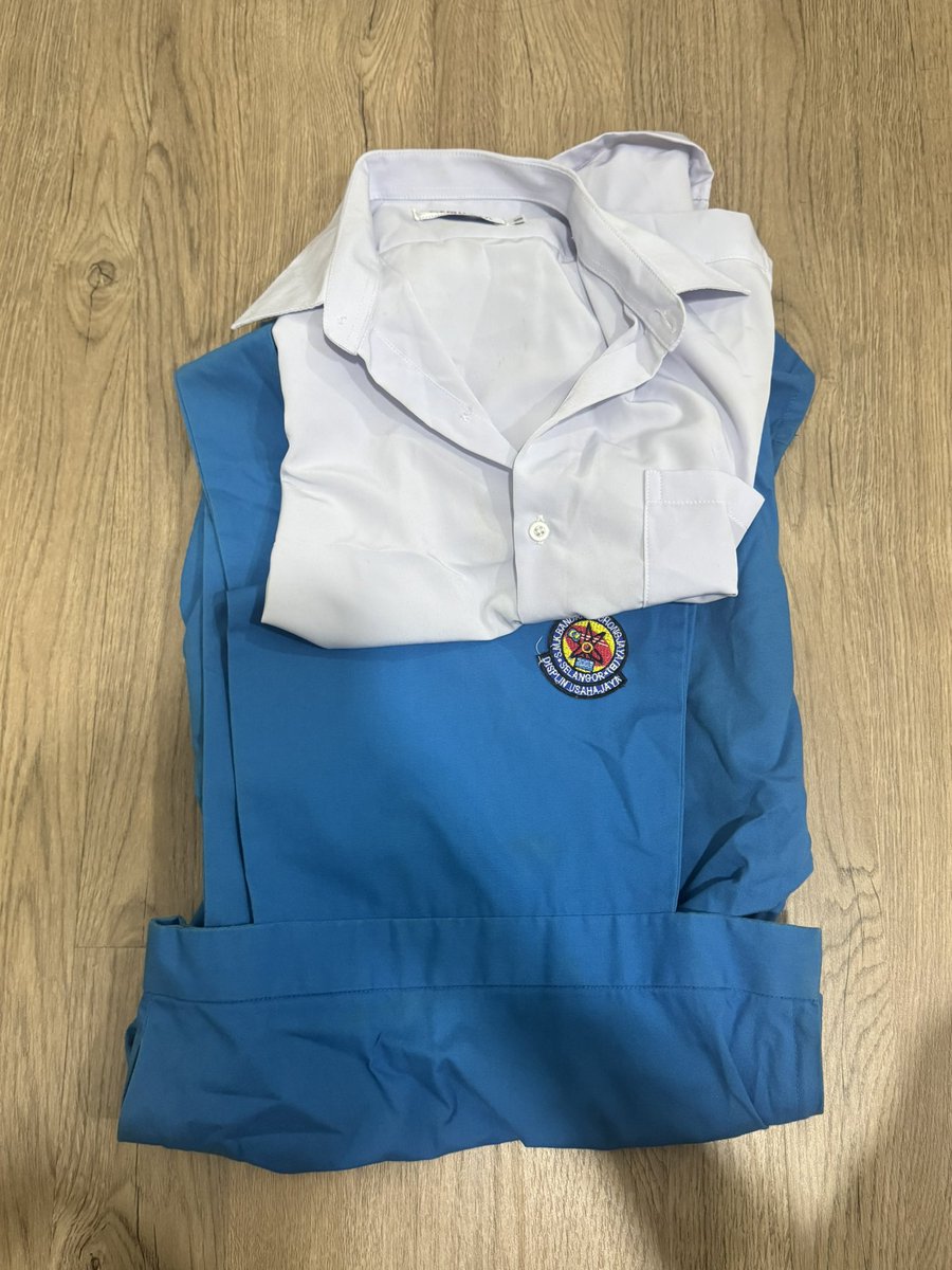 马来西亚女校服贩卖部 tweet media