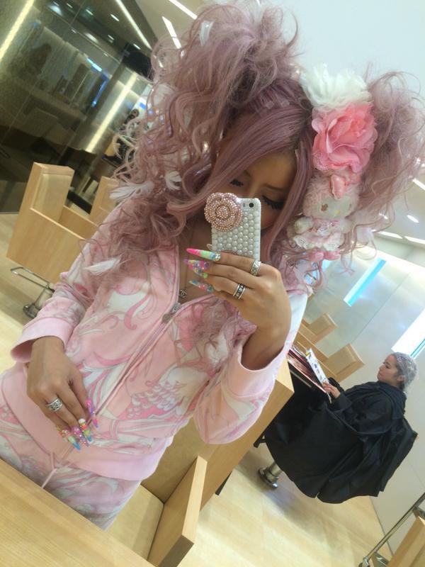 黒LEO🐾😸🍣 tweet media