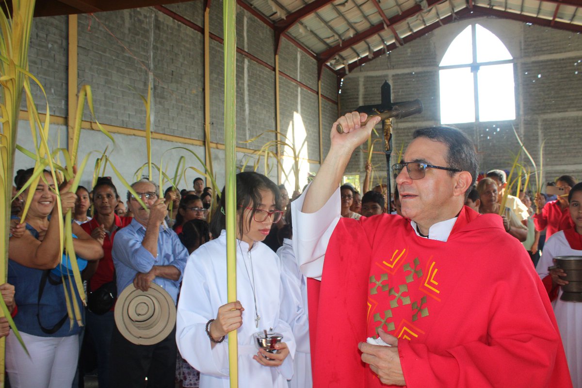 Parroquia San Martín de Porres_La Chorrera tweet media