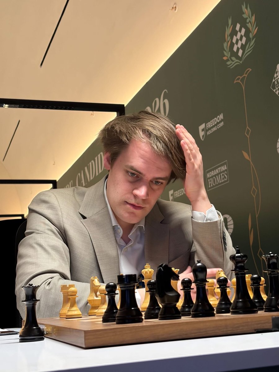 Chess.com tweet media