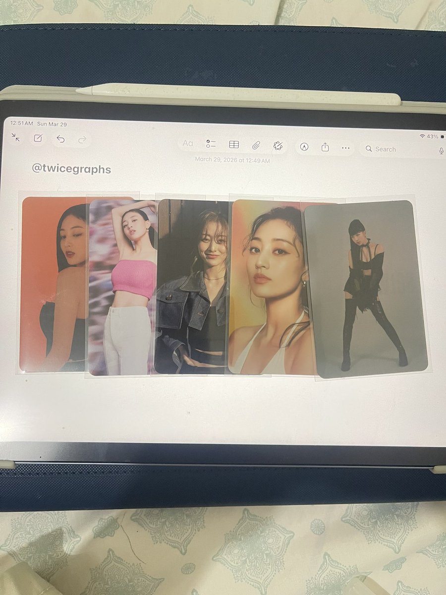 iris ✨️ tweet media