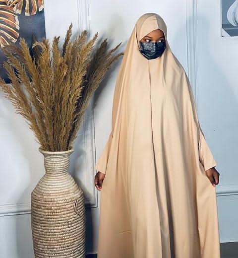 Humairah tweet media