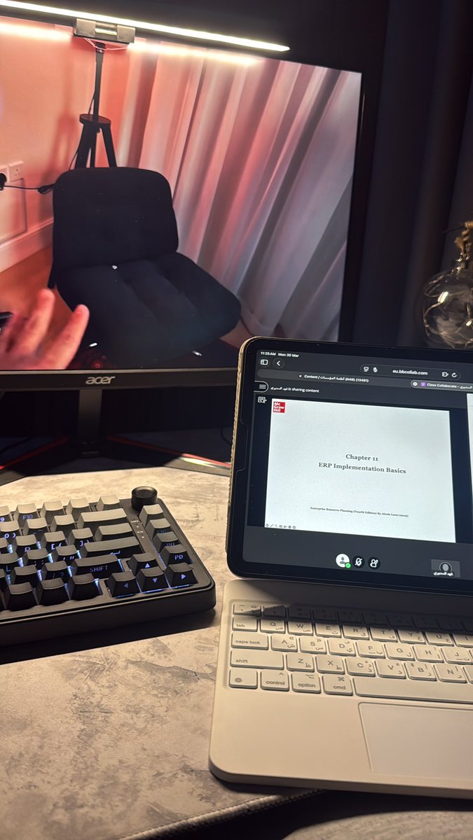 frank castłe tweet media