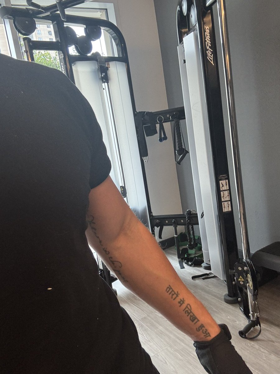 JAMES 🟡 tweet media