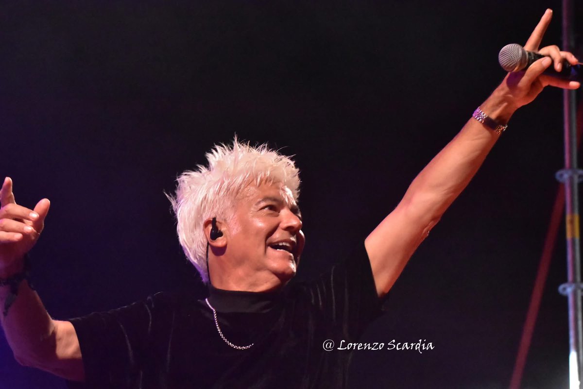 Buongiorno a tutti! Un nuovo giorno è sempre una nuova occasione: cogliamola con il sorriso e tanta voglia di fare. #buongiorno #buoniniziosettimana