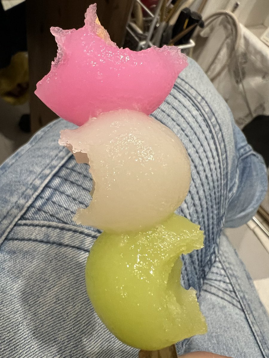 ぱ̶い̶・̶ぱ̶ん̶ tweet media