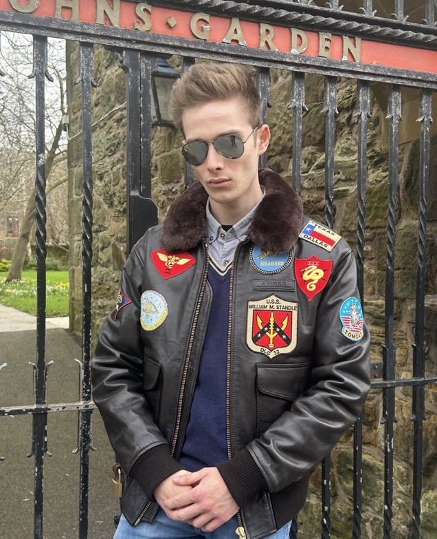 BrexitBuster's tweet photo. @OWS1892 Reform UK Ltd’s Nicky Licksack still sets the bar for political comedy cosplay… 🤣🤣🤣
#TopGoon https://t.co/4JCPKJQYHf