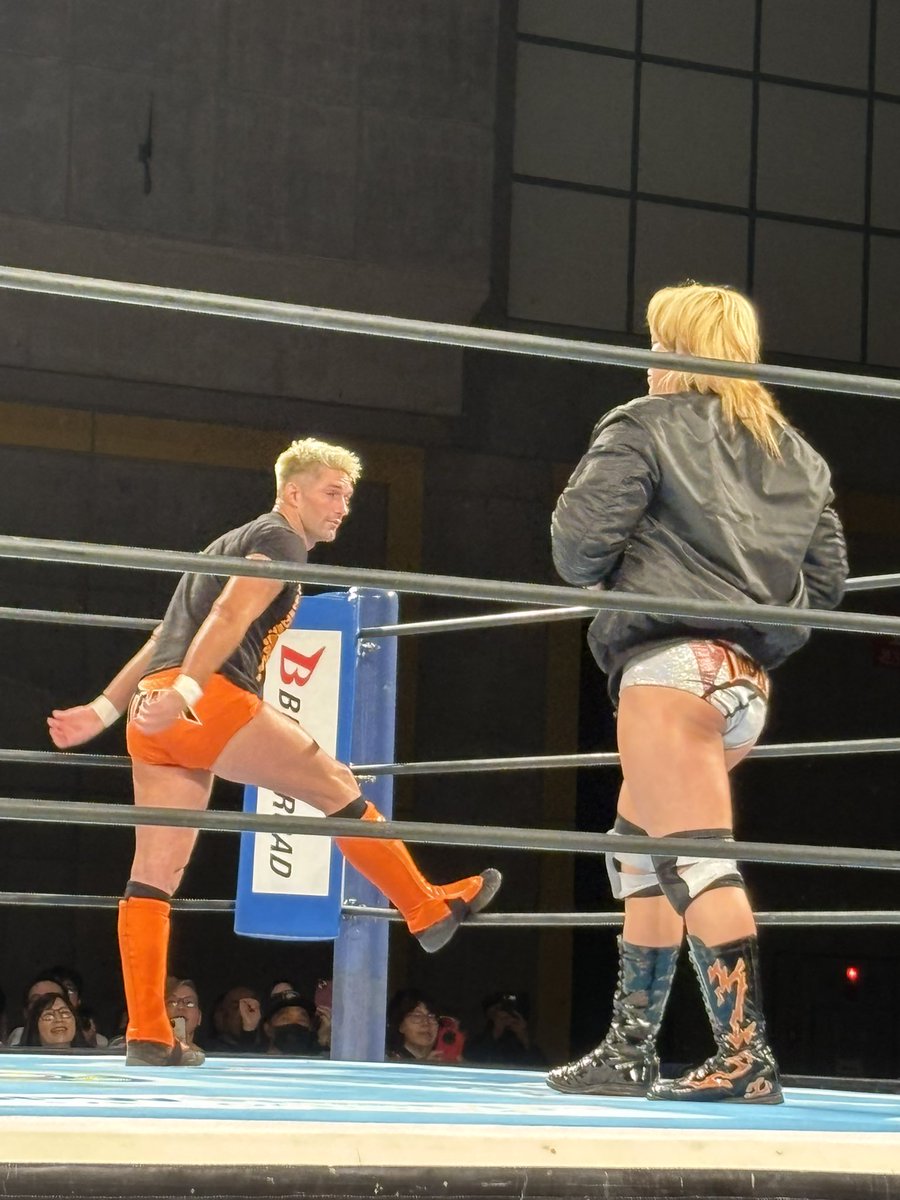 やまの tweet media