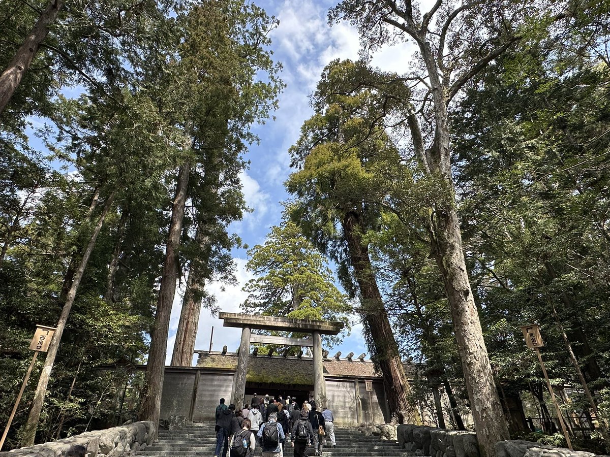 Satoshi H tweet media