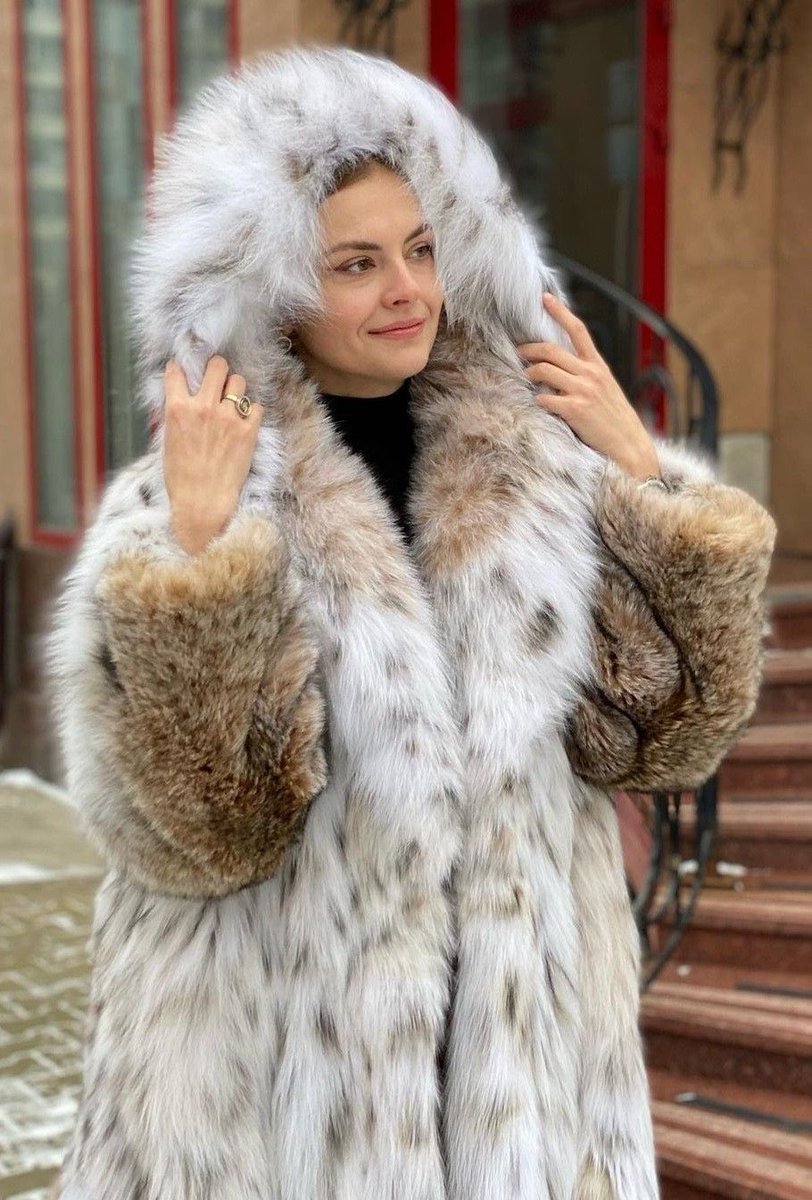 4furFURRRR tweet media