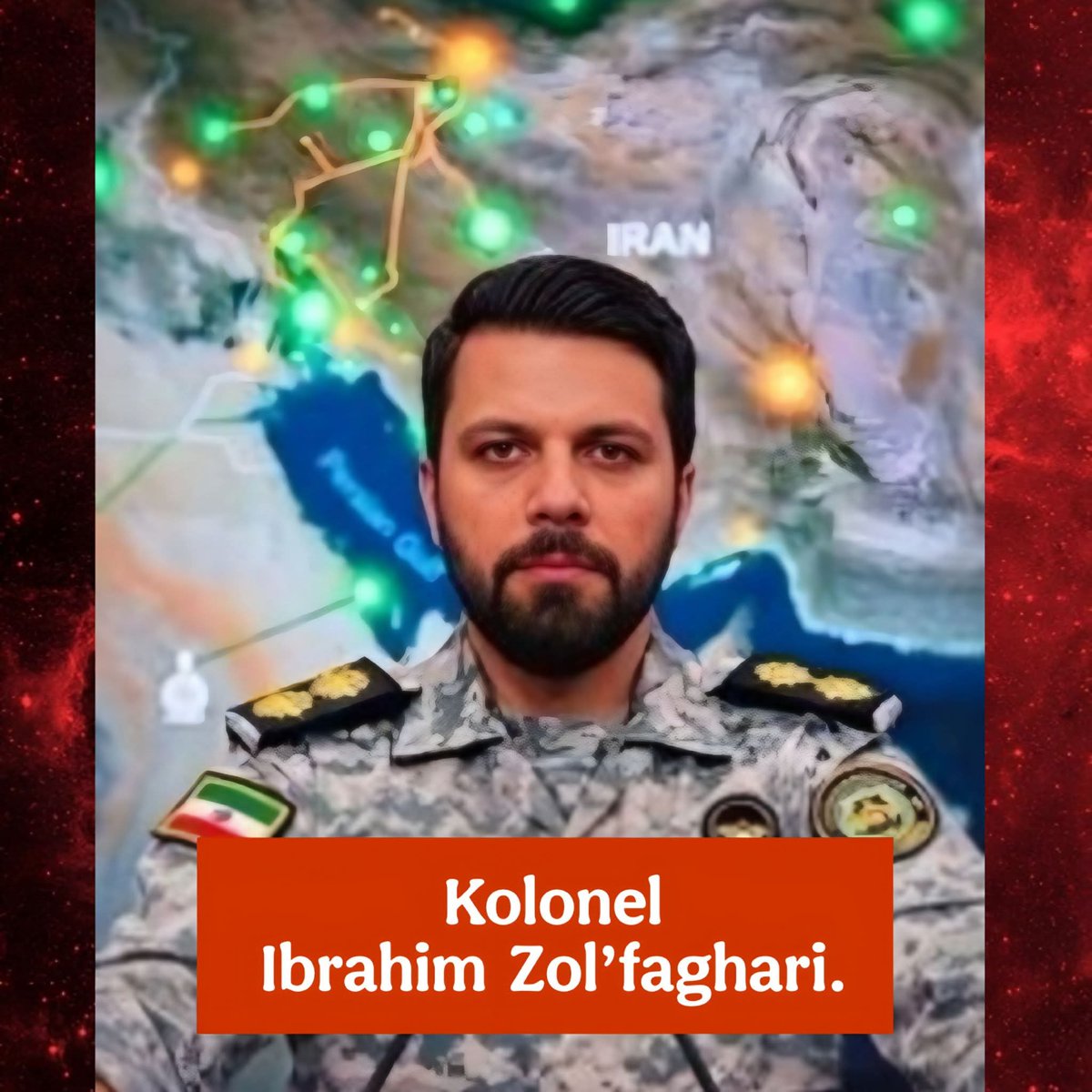ommi_siregar's tweet photo. PROFIL Ibrahim (Abraham) Zol’faqari (atau Zolfaghari):   perwira militer Iran, dengan latar belakang yang unik,  dan mendadak viral dan menjadi pusat perhatian dunia internasional sebagai juru bicara militer

 Ia menjabat sebagai juru bicara untuk Markas Pusat Khātam al-Anbiyā', di pusat komando  yang mengoordinasikan operasi antara Korps Garda Revolusi Islam (IRGC) dan militer reguler Iran.

Ia dikenal karena gaya komunikasinya yang tenang namun tajam, serta kemampuannya menggunakan media sosial untuk melakukan serangan psikologis terhadap lawan.

Ia dianggap sebagai sosok yang "tidak biasa" untuk posisi juru bicara militer karena kualifikasi intelektualnya:

 Dia seorang poliglot, fasih dalam 4 bahasa utama: Persia, Arab, Inggris, dan Ibrani. Kemampuannya berbahasa Ibrani sering digunakan untuk memberikan peringatan langsung kepada warga dan pejabat Israel.

Dia memiliki latar belakang pendidikan yang sangat kontras, yakni gelar di bidang Matematika serta gelar Magister dan Doktor (PhD) di bidang Filsafat Barat.

 Ia juga dikenal sebagai seorang Hafiz (penghafal) Al-Qur'an.

Zol’faqari menjadi sensasi internet karena beberapa pesan videonya yang provokatif, seperti "You are Fired," menggunakan jargon terkenal Donald Trump dari acara The Apprentice untuk mengejek sang Presiden AS dalam sebuah pesan video resmi.

Saat terjadi krisis kepemimpinan akibat pembunuhan tokoh-tokoh penting, ia muncul sebagai wajah baru  yang menunjukkan betapa cepatnya regenerasi kepemimpinan Iran.

Para analis menggambarkannya sebagai salah satu  kekuatan diplomatik Iran dalam perang narasi di kancah global melalui perpaduan kebijaksanaan filosofis dan ketajaman militer.