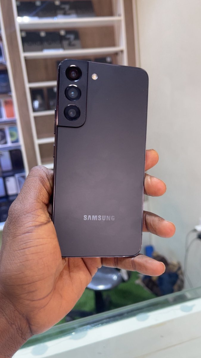 MR GENUINE/PHONES,STARLINK AND ACCESSORIES tweet media