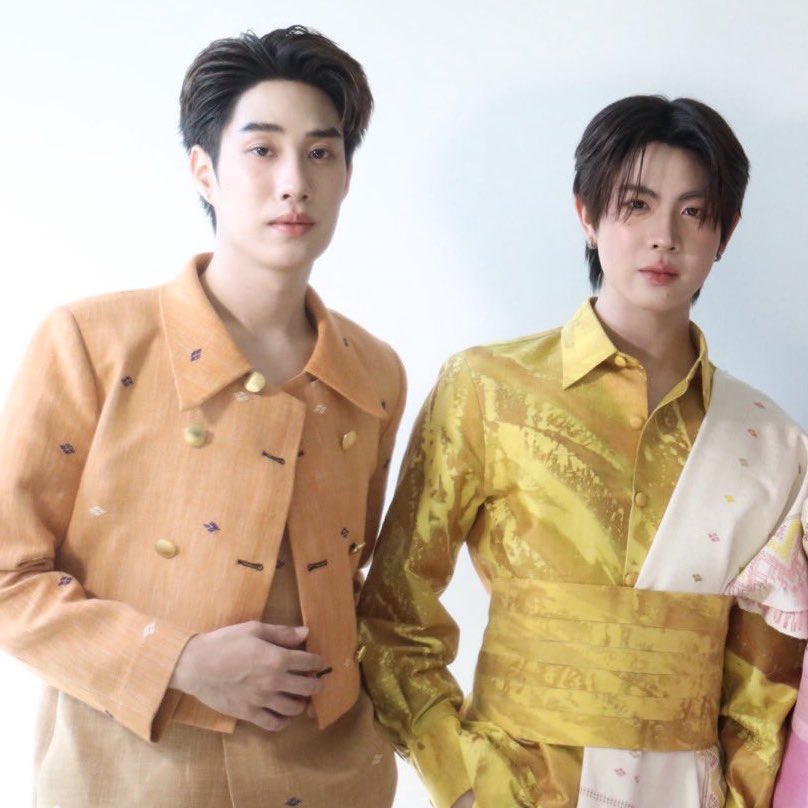 little b ꙳ ⭐️ tweet media