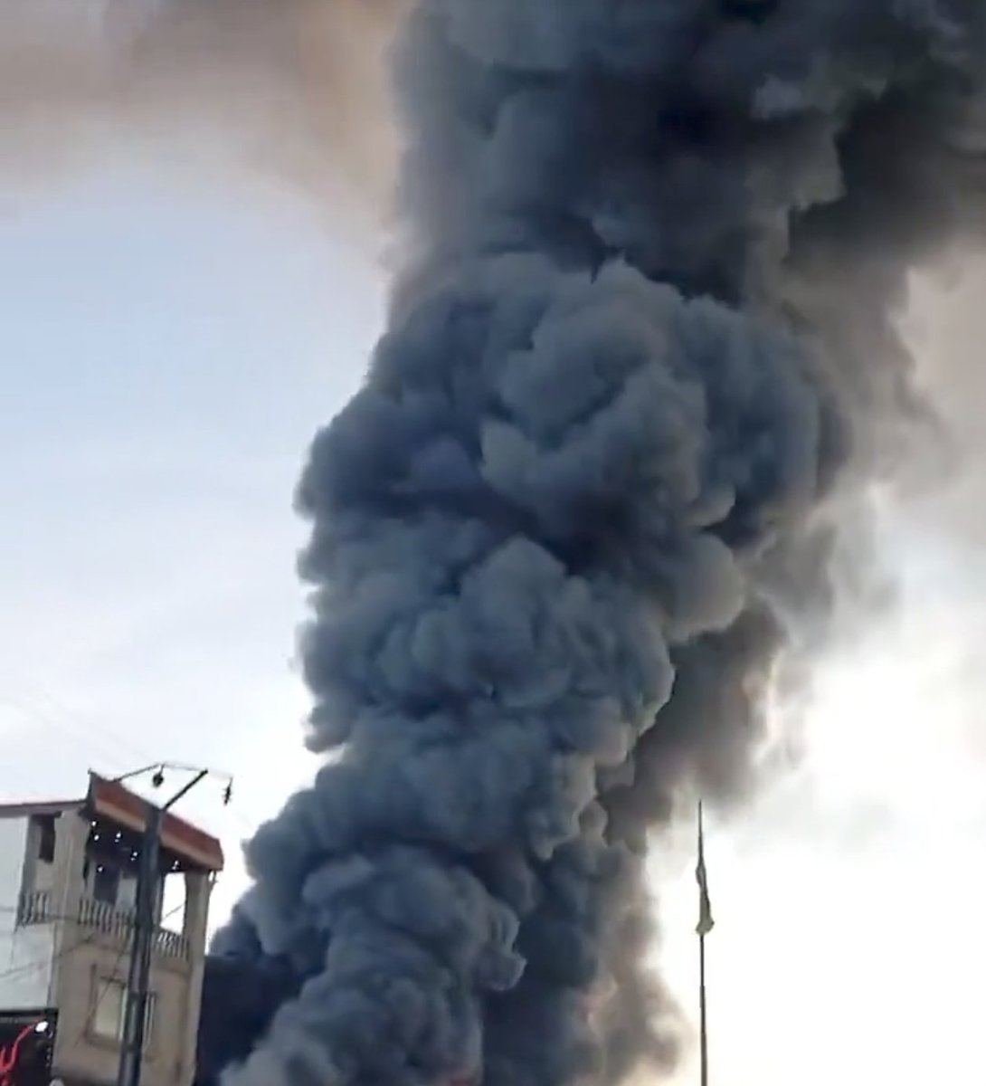 الصين بالعربية tweet media