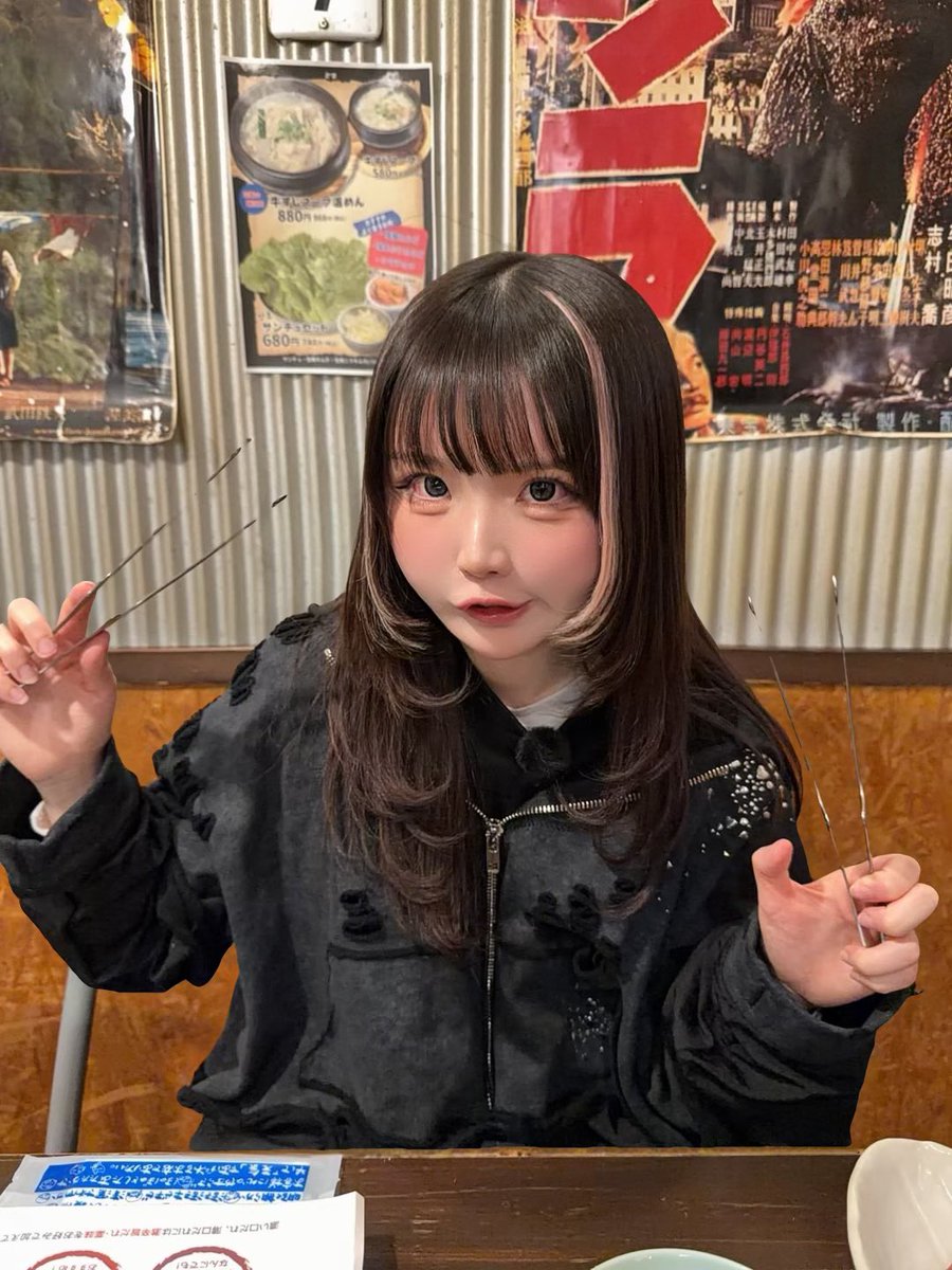 もん @4月11日 赤坂🪩 tweet media