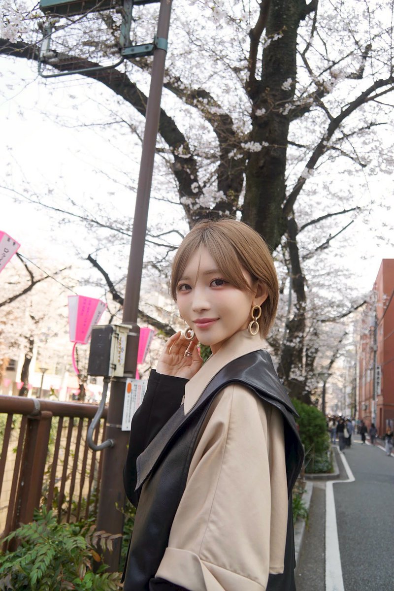 早瀬あや👑🖤 tweet media