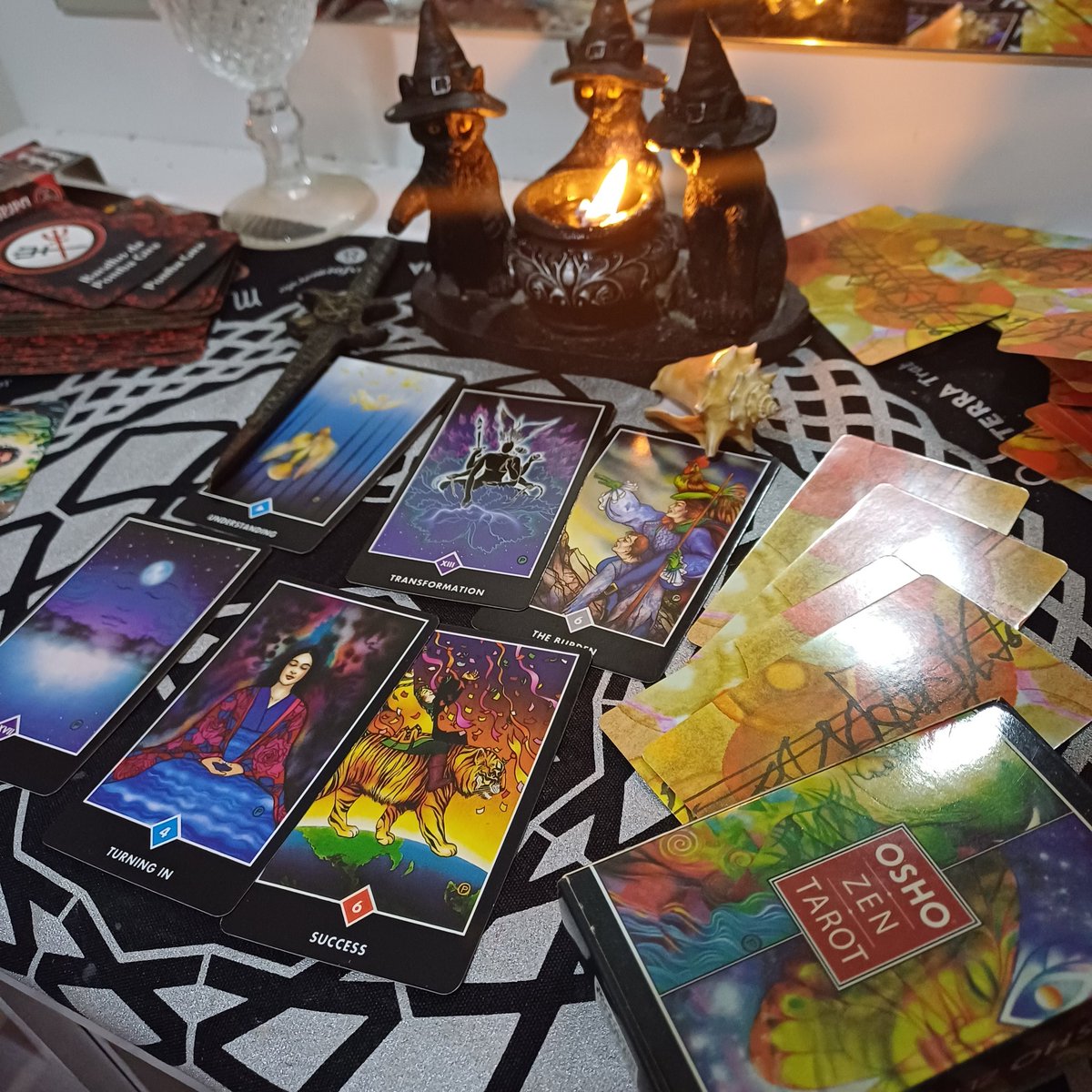 Cosmic Cards tweet media