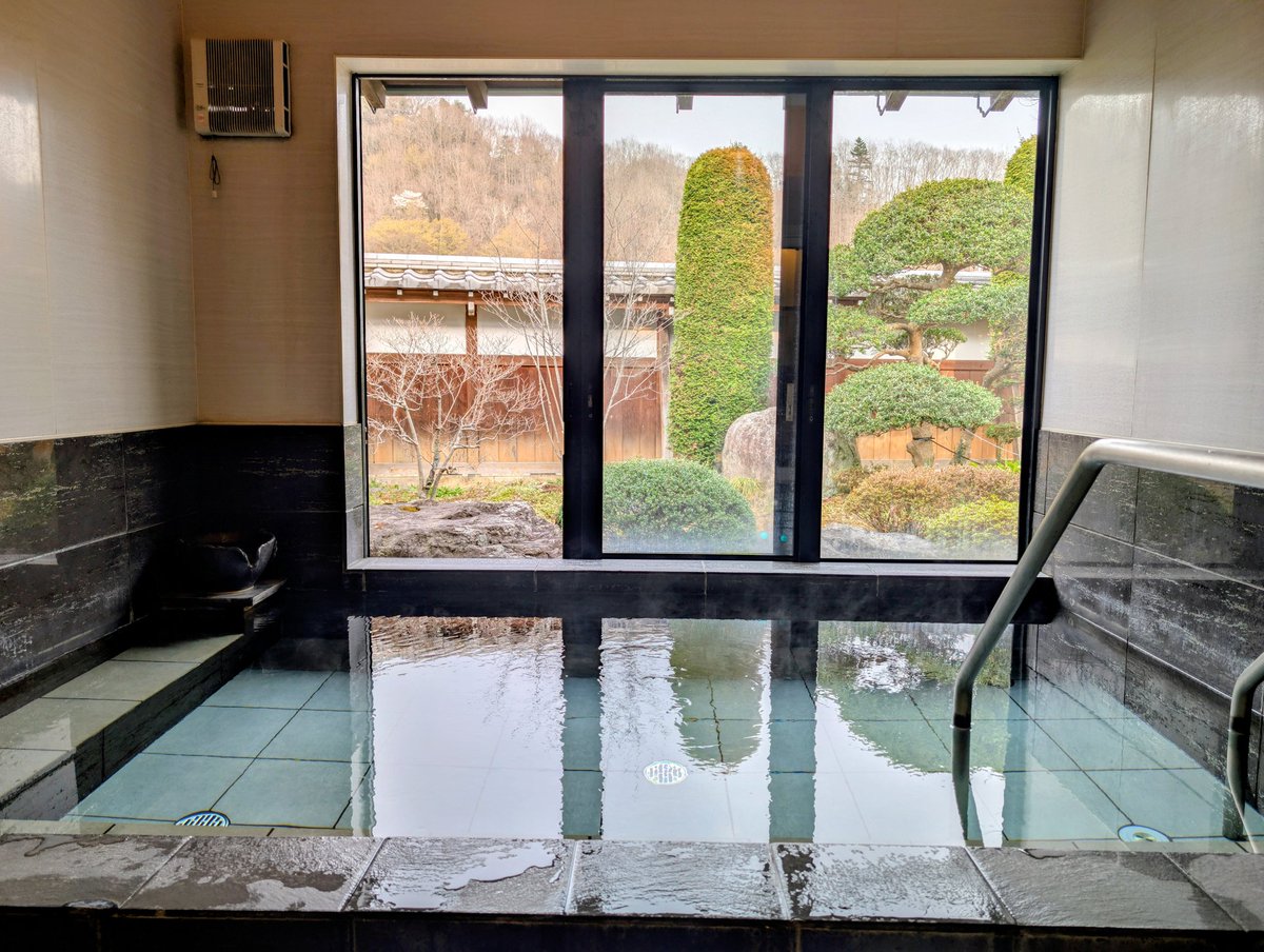 千歳亜門 tweet media