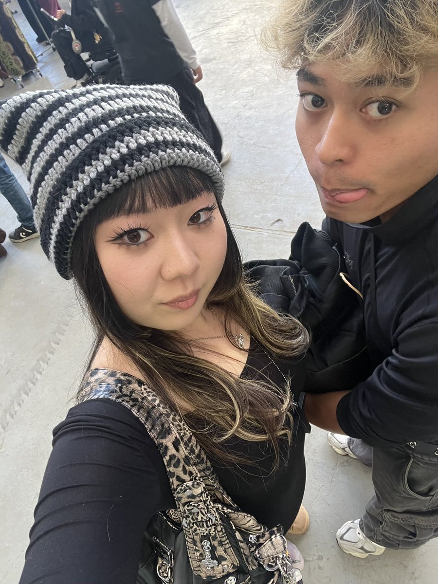 a *·˚ ༘♡ tweet media