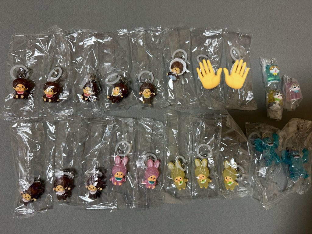 みもも tweet media