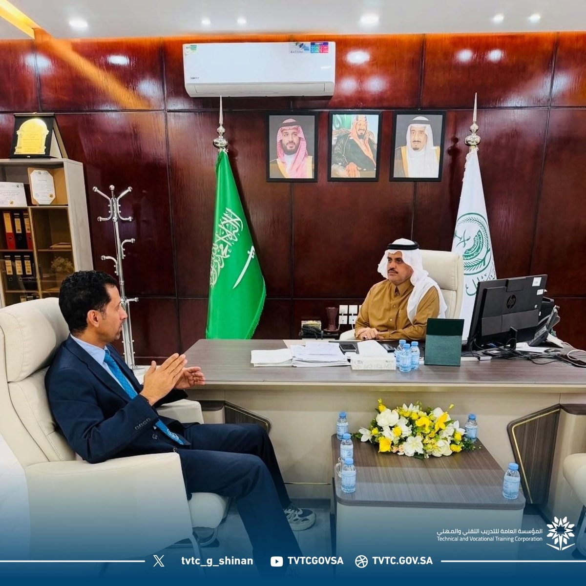 الكلية التقنية بالشنان tweet media