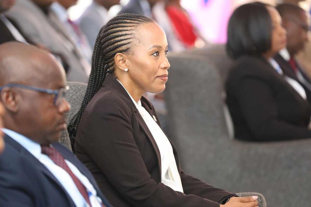 NalediMadala tweet media