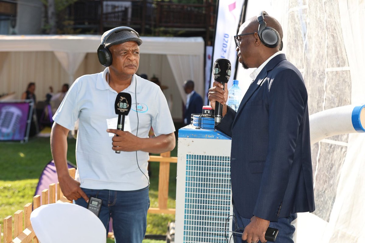 NalediMadala tweet media