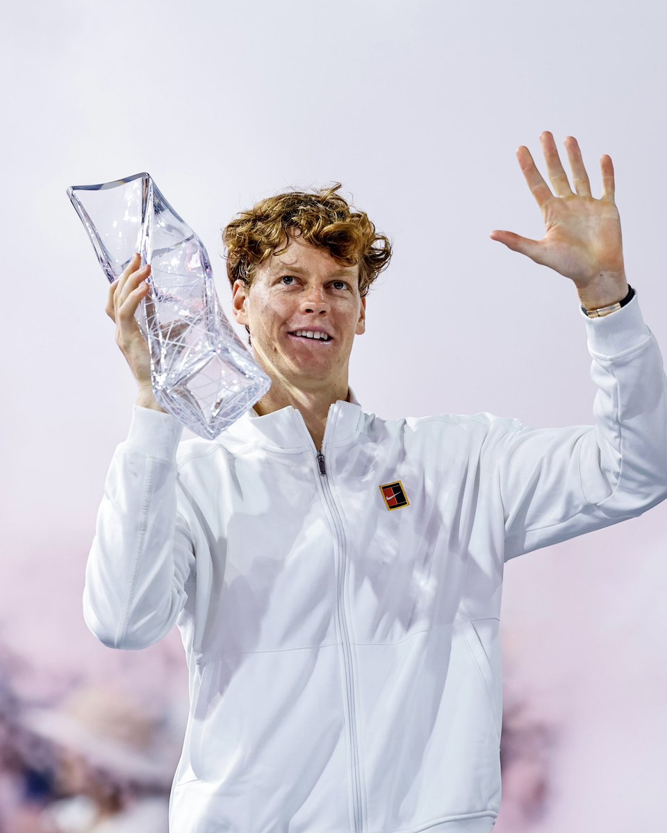 Jannik Sinner tweet media