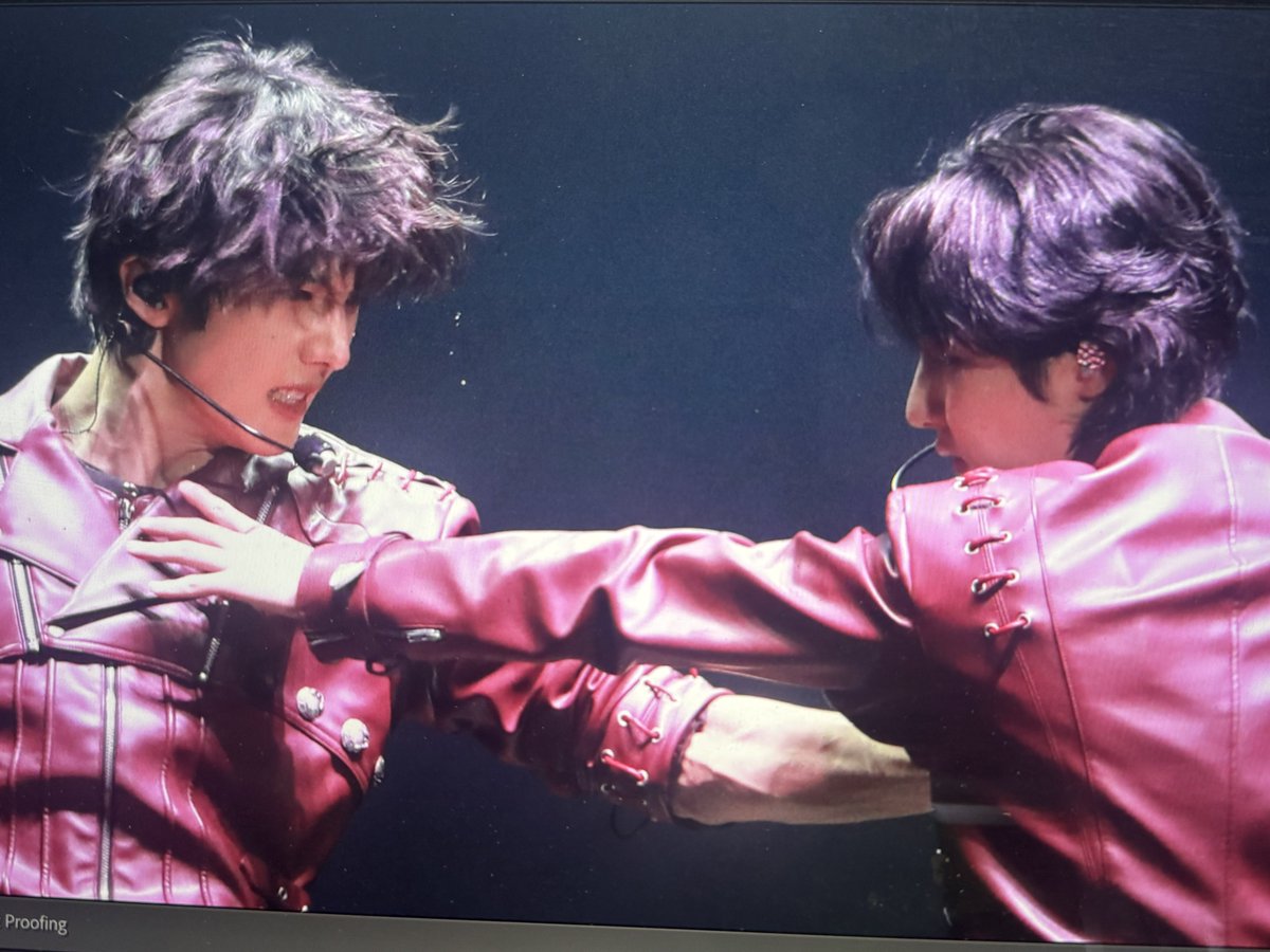 🐰🦊💛💖 tweet media