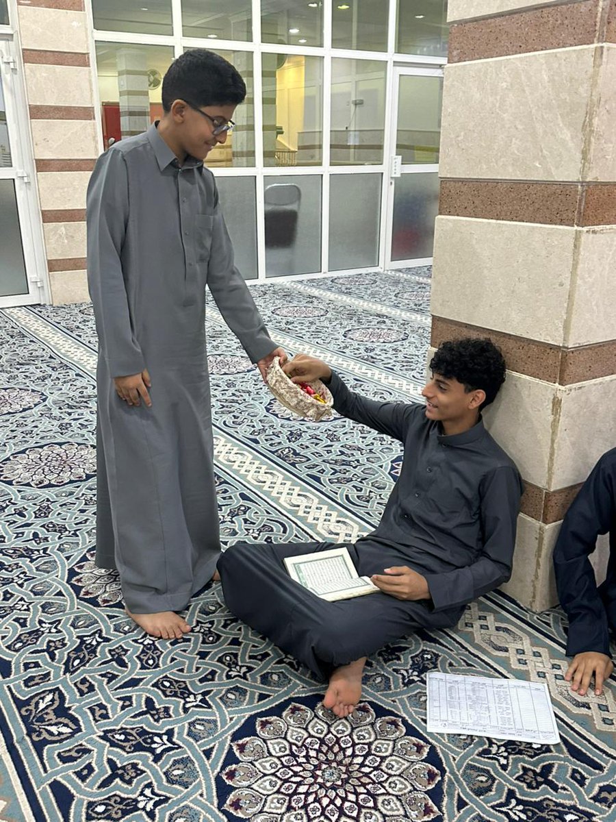 جمعية خيركم لتعليم القرآن وتحفيظه tweet media