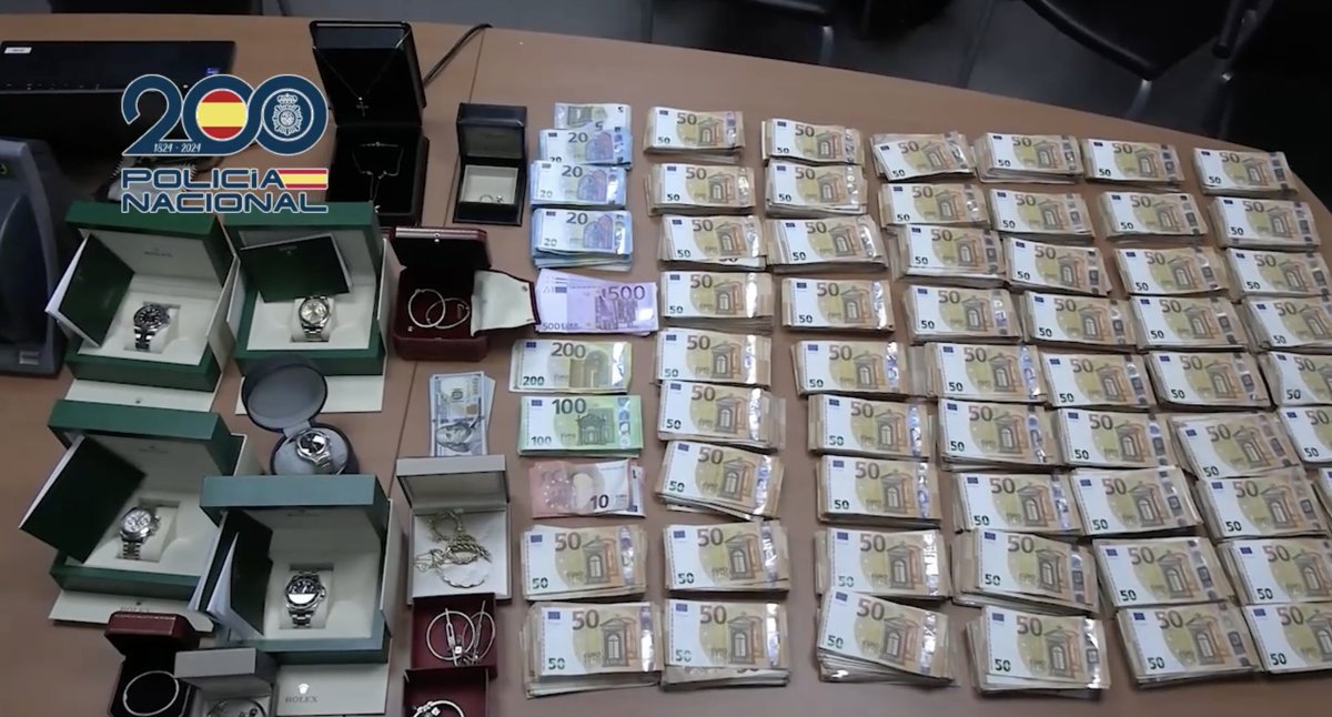 Георгий Албуров tweet media