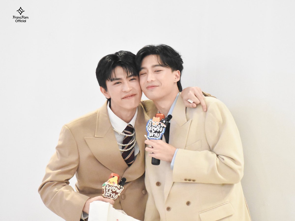 💫.ไดโนเสาร์กินปาท่องโก๋.🍀⭐️🦖 tweet media