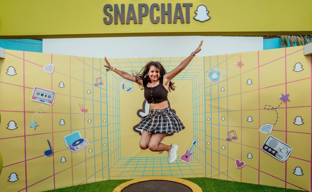 NH7 Weekender tweet media