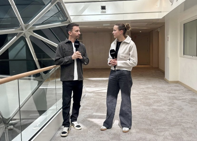 JustinePEDEMONT's tweet image. Ce week-end j’étais aux commentaires @CanalplusMotoGP comme consultante🔥 
À défaut d’être sur ma #moto j’étais au micro pour le @World_WCR 
J’espère que vous avez aimé le duo avec @GuenaelleLongy🫣
#RDV a Assen 18-19 avril 

👉 Début du @FSBK_officiel vendredi avec ma #CBR600✊