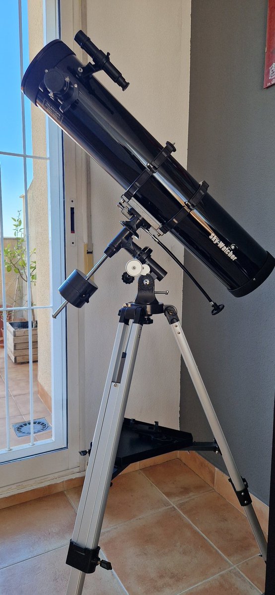 MongeDraws tweet media