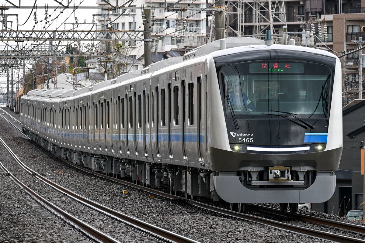 はだのぼんち tweet media