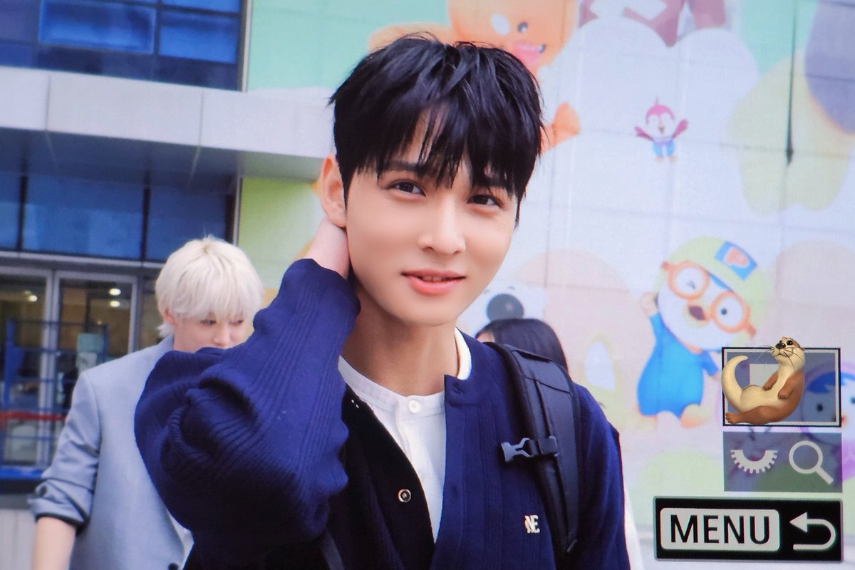 카롱⋆˚🙏 tweet media