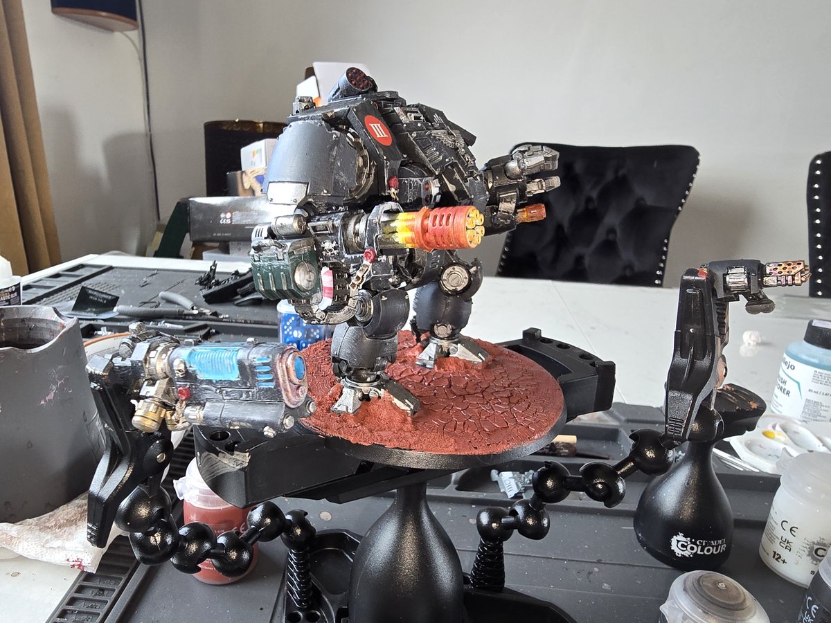 RefractedWraith tweet media