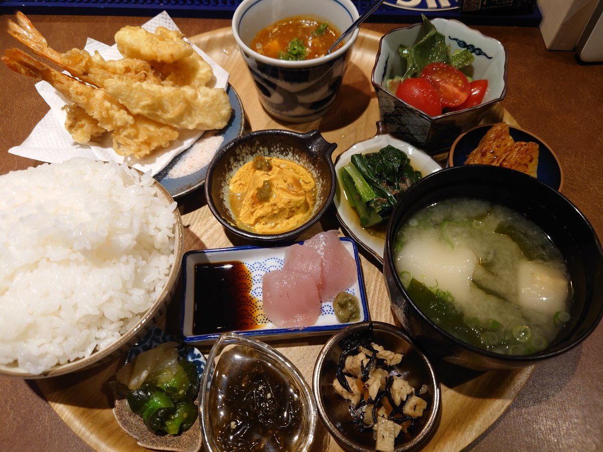 Darts&Bar Laughter tweet media