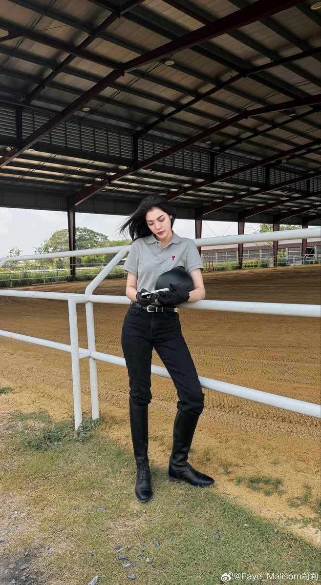 🐝 Bee tweet media