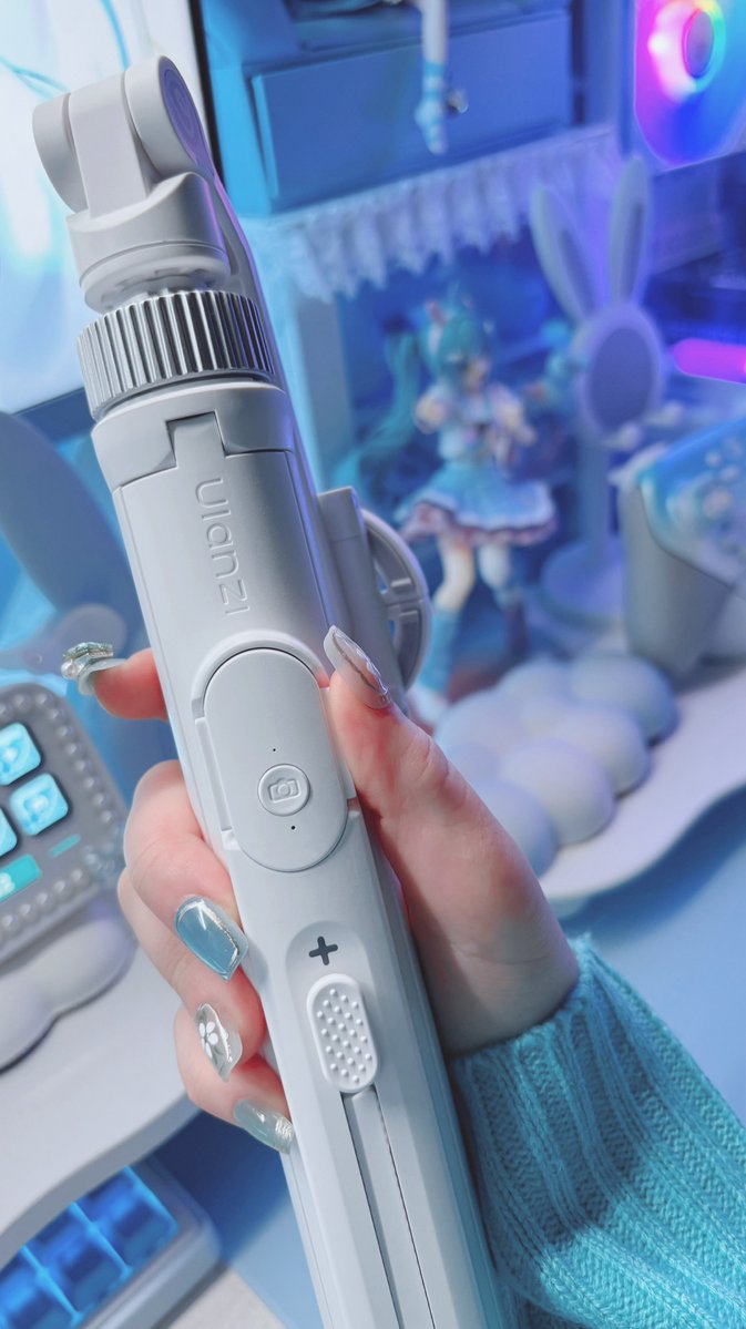 真白れい tweet media