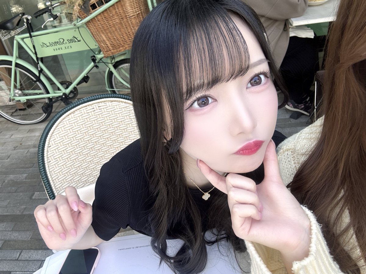 鈴木 瞳美 tweet media