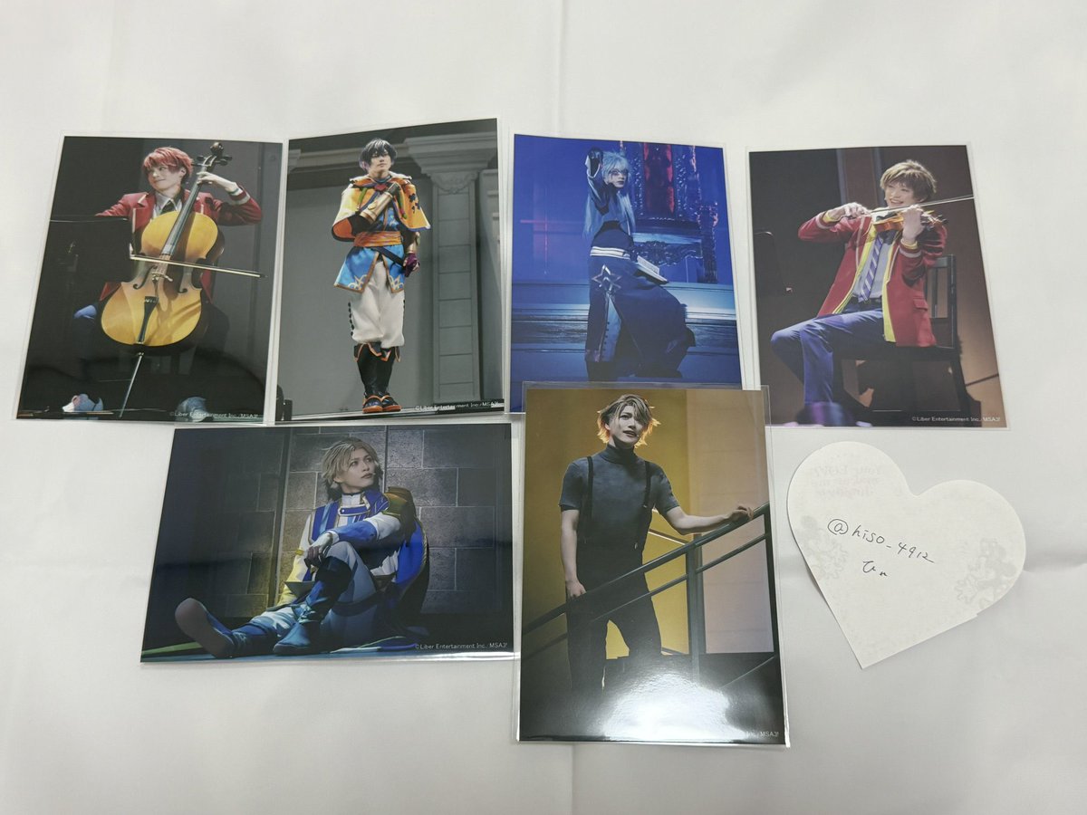 hiso_4912's tweet photo. <交換.譲渡>エーステ 過去作 ランブロ  チェキ風 アクスタ

譲➡️画像参照

求➡️ランブロ100円/アクスタ500円
          千景/密（前キャス）

※至、密は交換優先

🌟4.29 （ヘタライ神戸）
     5/16.17（エーステ愛知 マチネ前後） 手渡し https://t.co/JY59LRzHBy