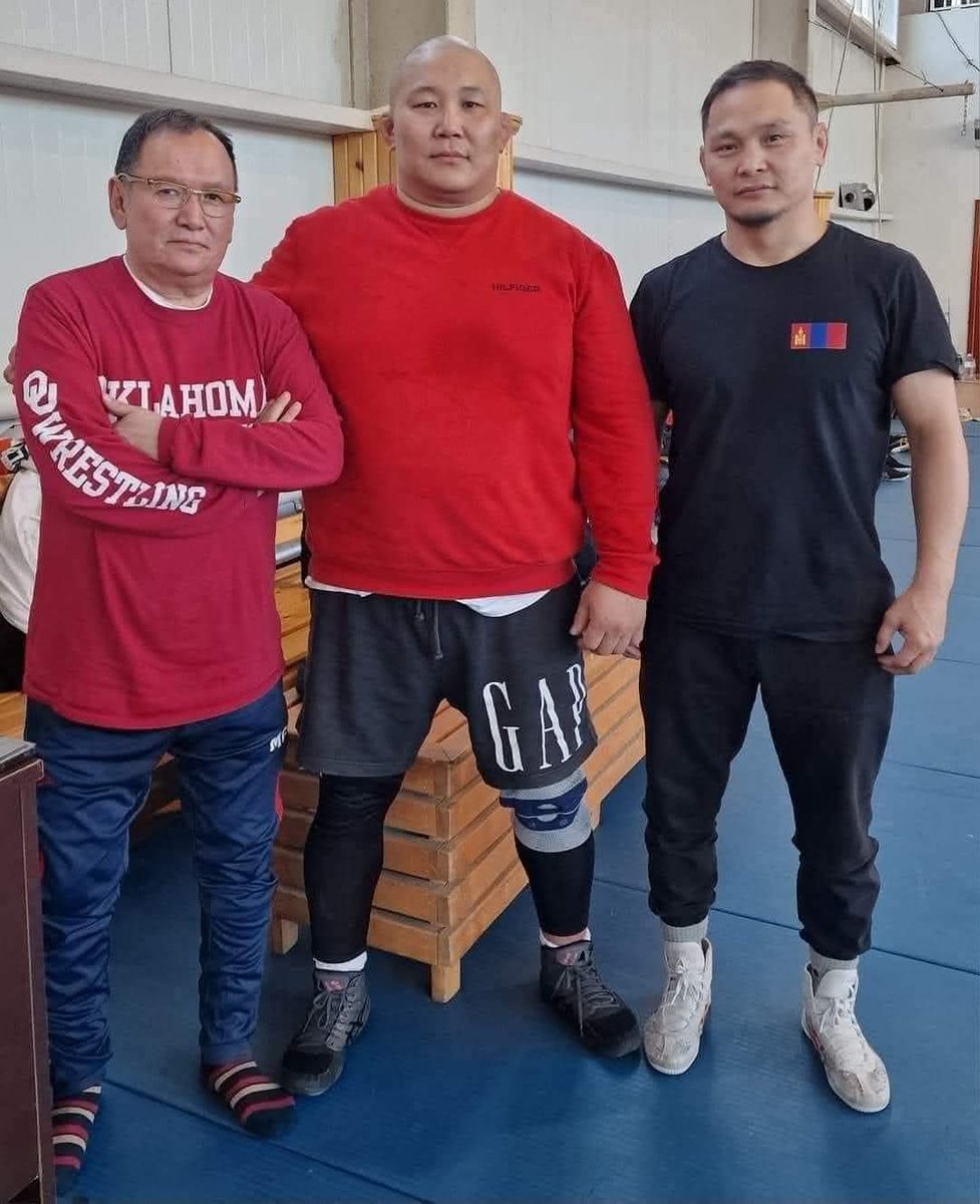 ТААБАР 🇲🇳🇲🇳🇲🇳 tweet media