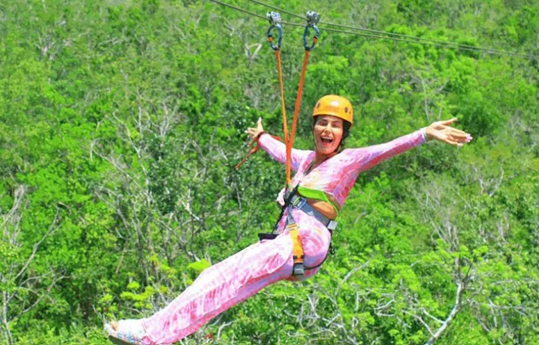 able2uk's tweet image. Here’s a picture of Catherine Wireland on a zip wire in Mexico - whilst claiming disability benefits because her anxiety was so severe it made her housebound. Read the full story here. tinyurl.com/4hvyba93 #benefits