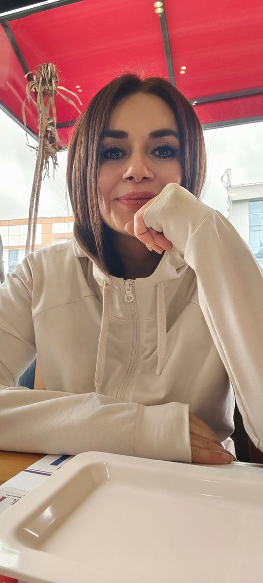 Venalope tweet media